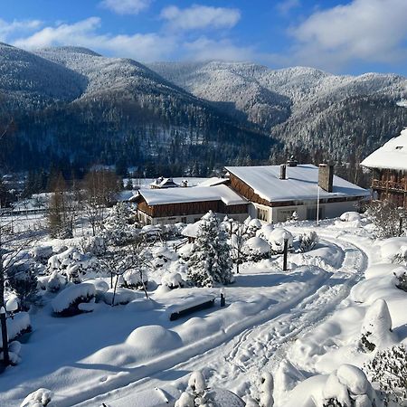 Korunka Hotel Tatariv Bagian luar foto