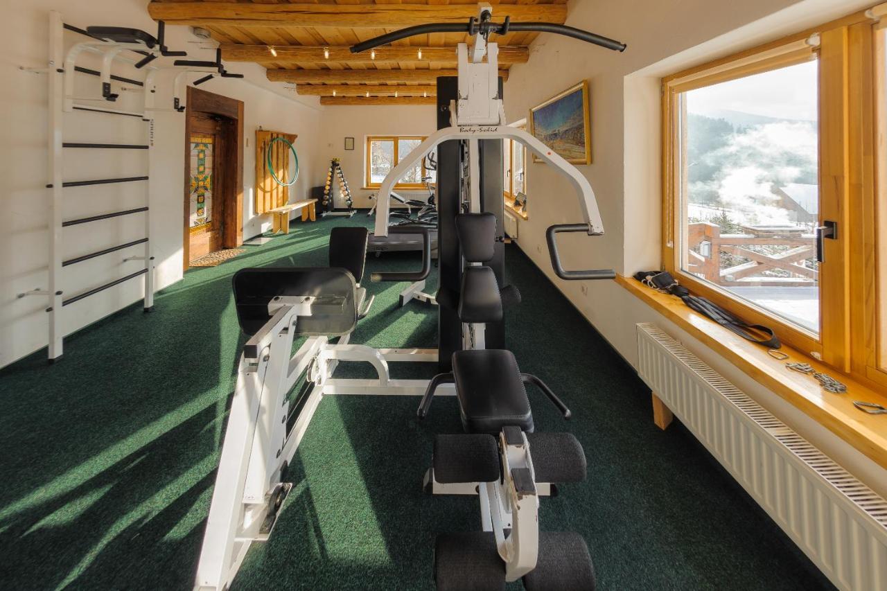 Korunka Hotel Tatariv Bagian luar foto