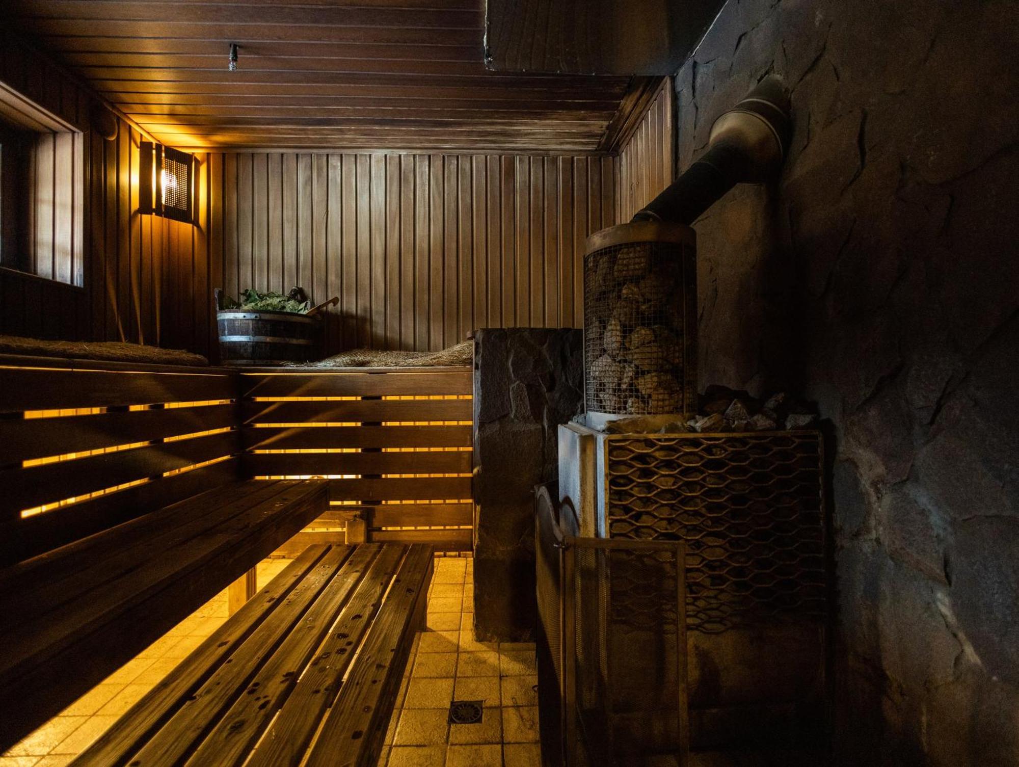 Korunka Hotel Tatariv Bagian luar foto