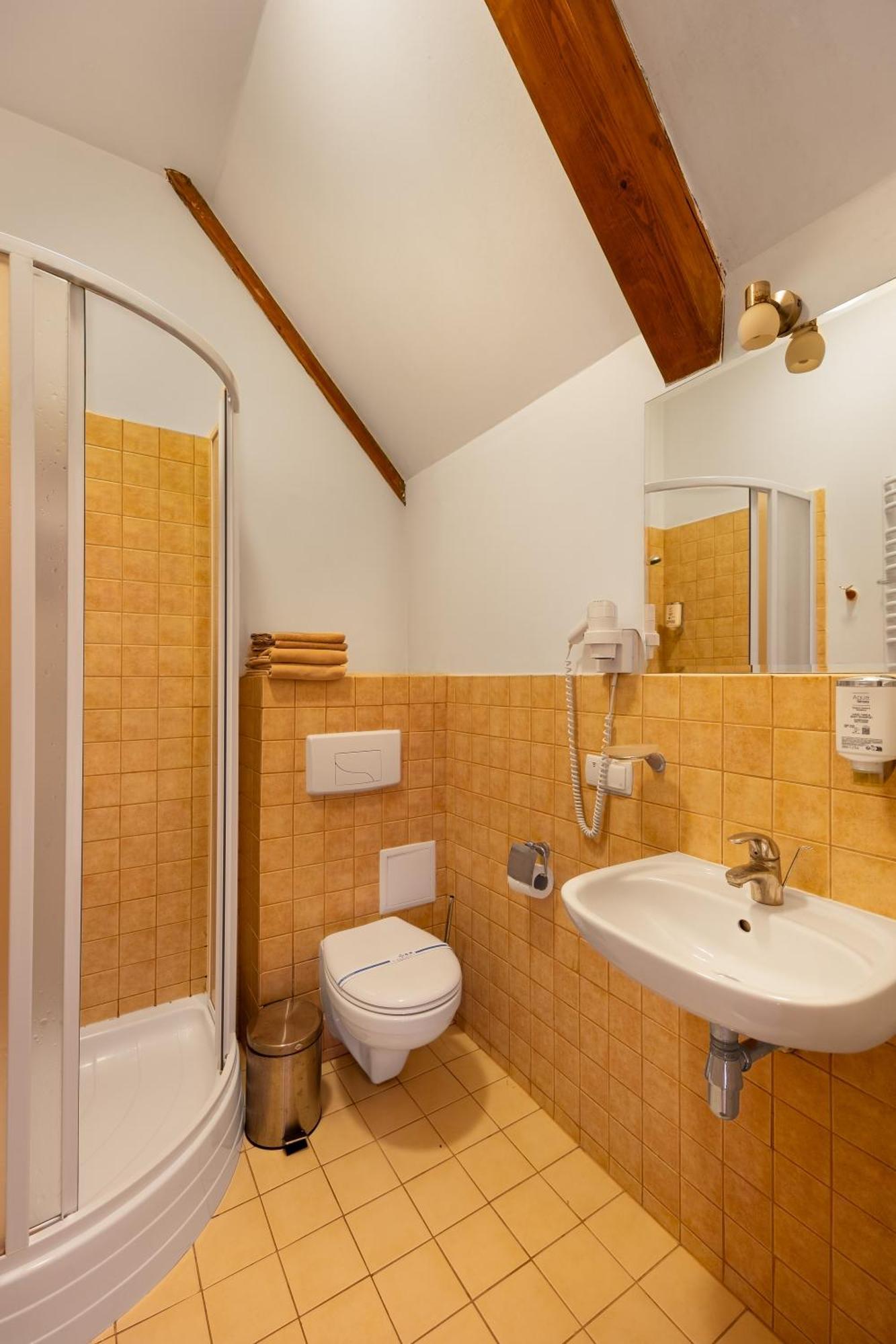 Korunka Hotel Tatariv Bagian luar foto